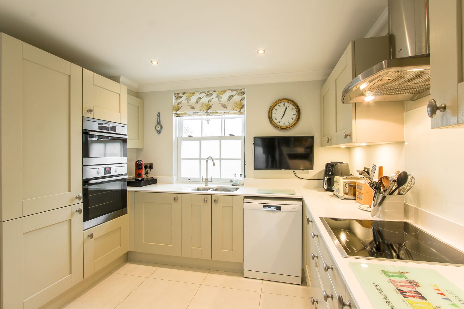 14 HILLRICK CRESCENT, YEOVIL, photo 6