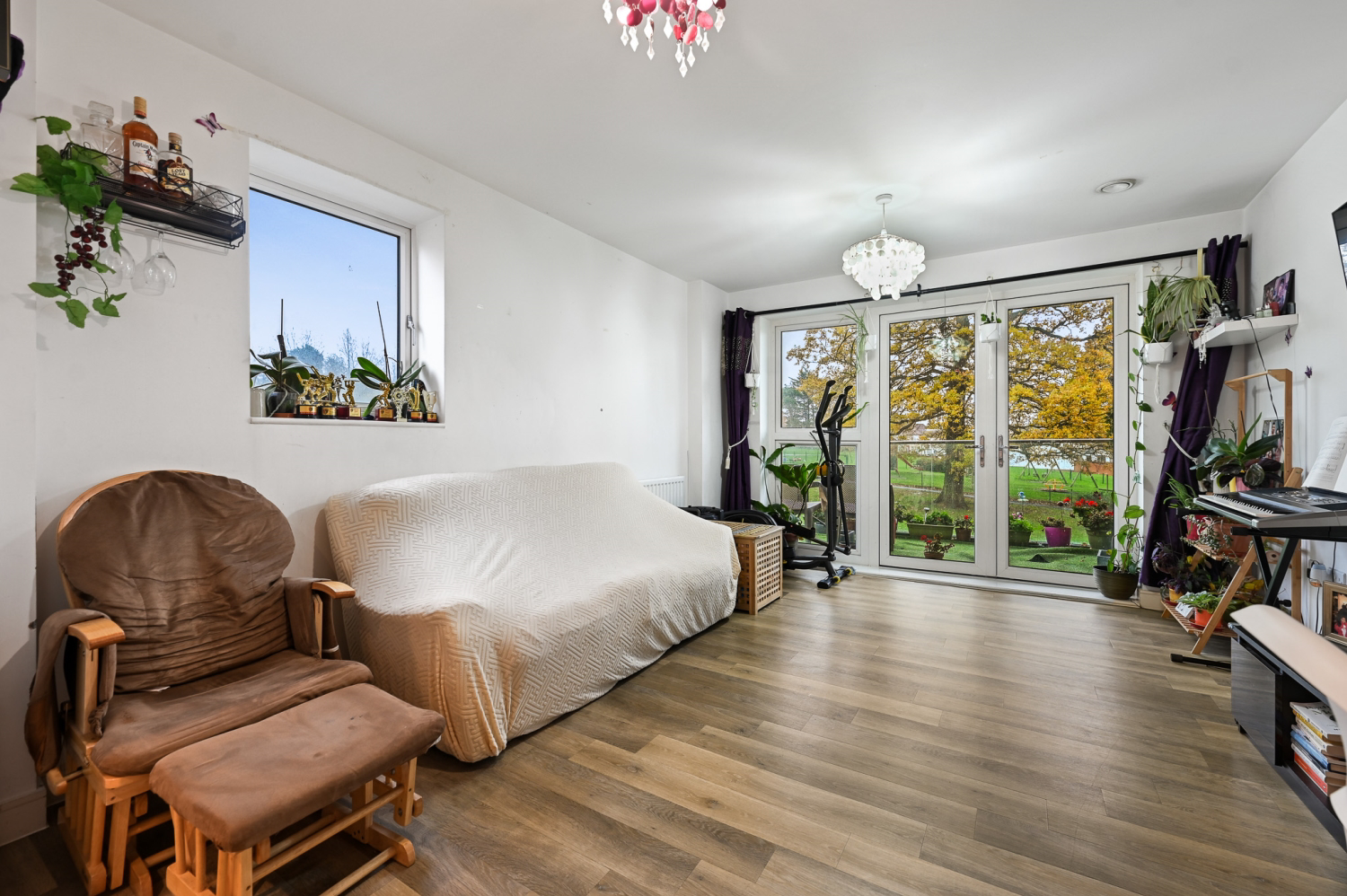 Goshawk Court, Ridding Lane, Greenford, UB6 0FL, photo 9