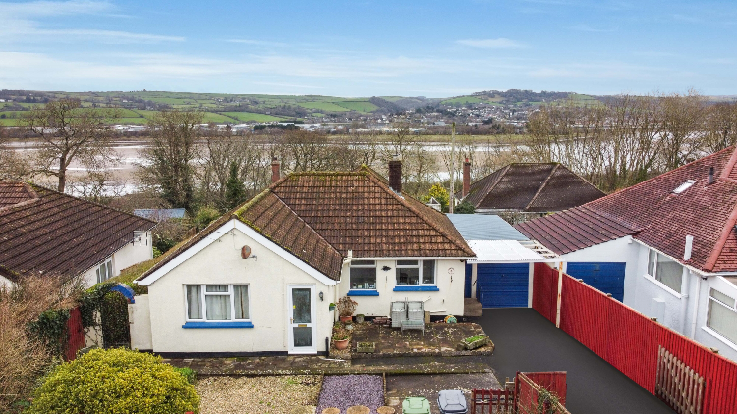 Lynhurst Avenue, Sticklepath, Barnstaple, Devon, EX31