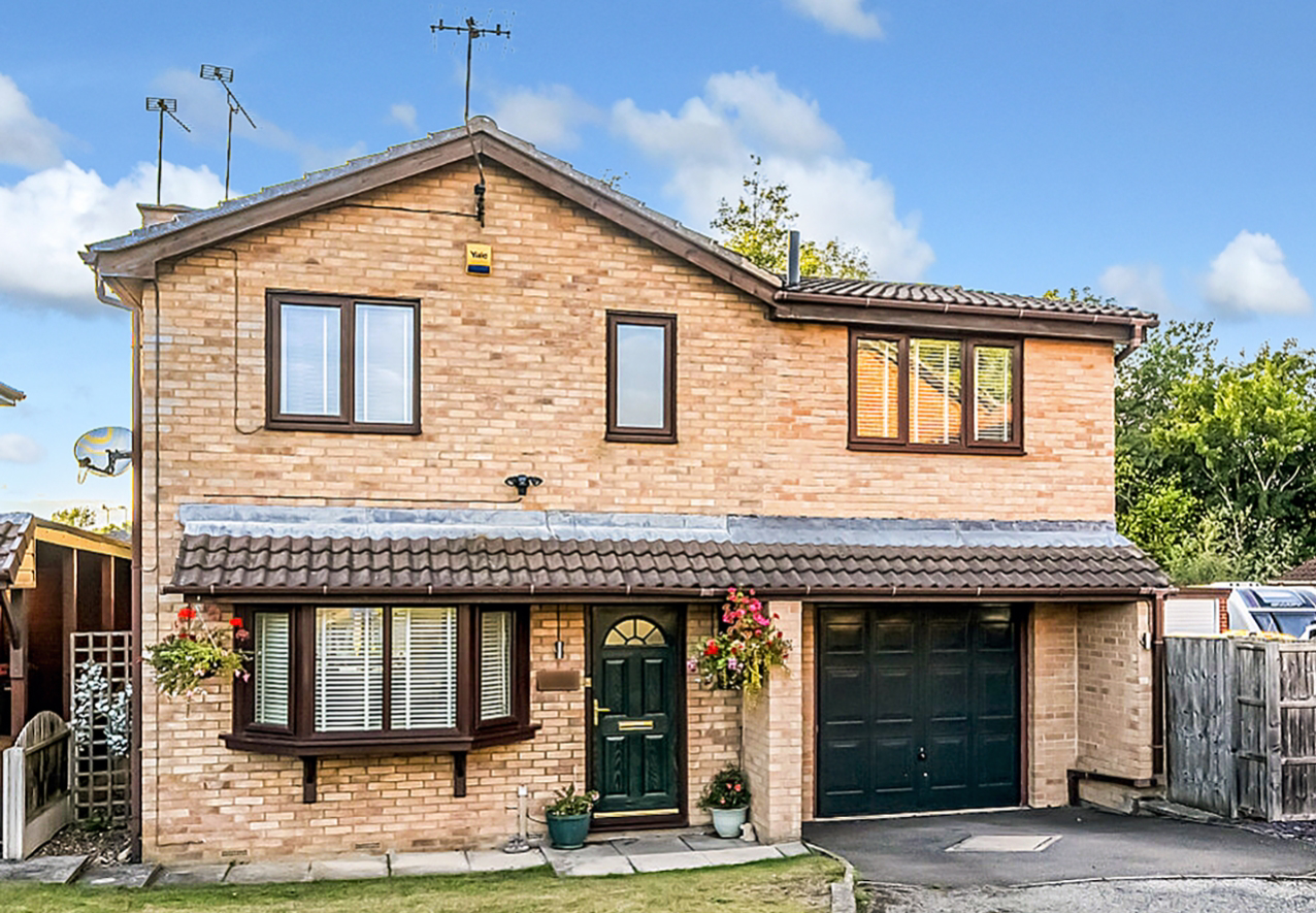 Tiercel Mews, Dinnington, Sheffield, South Yorkshire, S25