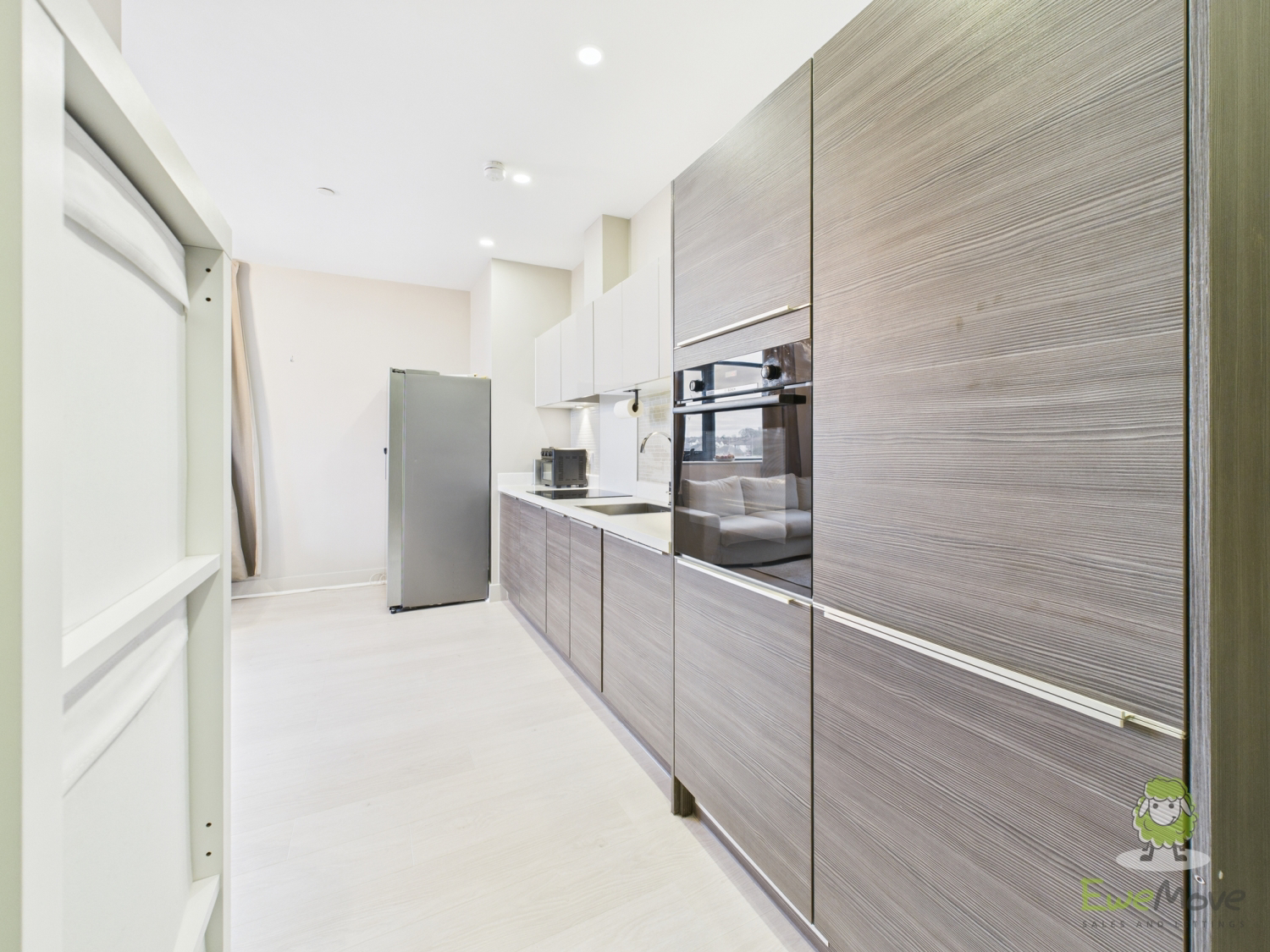 Greenleigh Court, Dawsons Square, Pudsey LS28, photo 8