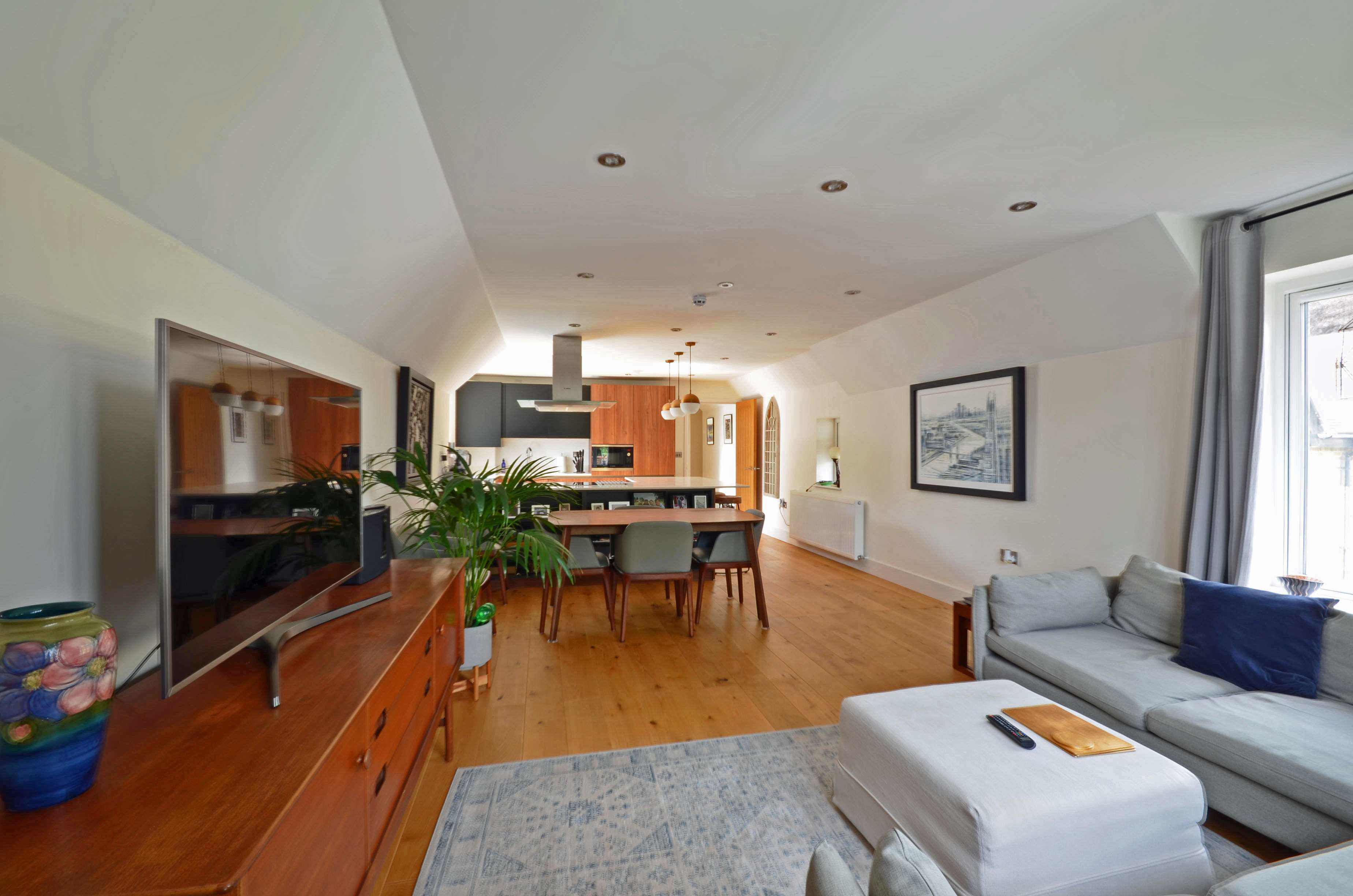 Grand Union Apartments, Old Mill Road, Hunton Bridge, Kings Langley WD4 8RB