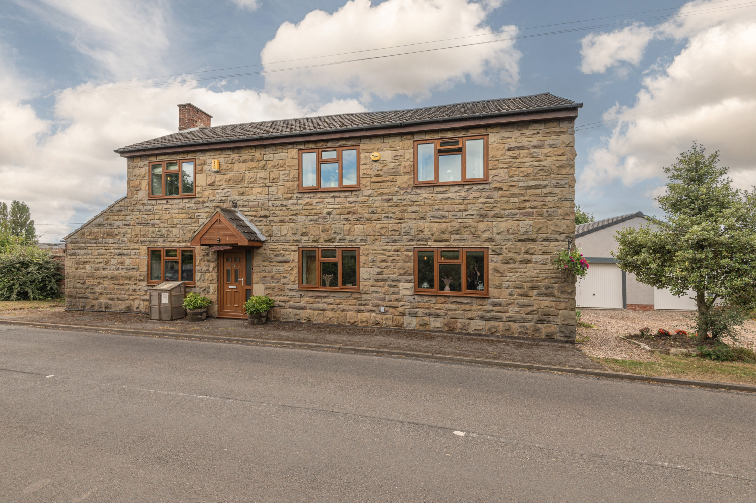 Appleyard House, Lower Mickletown, Methley, Leeds, West Yorkshire, LS26
