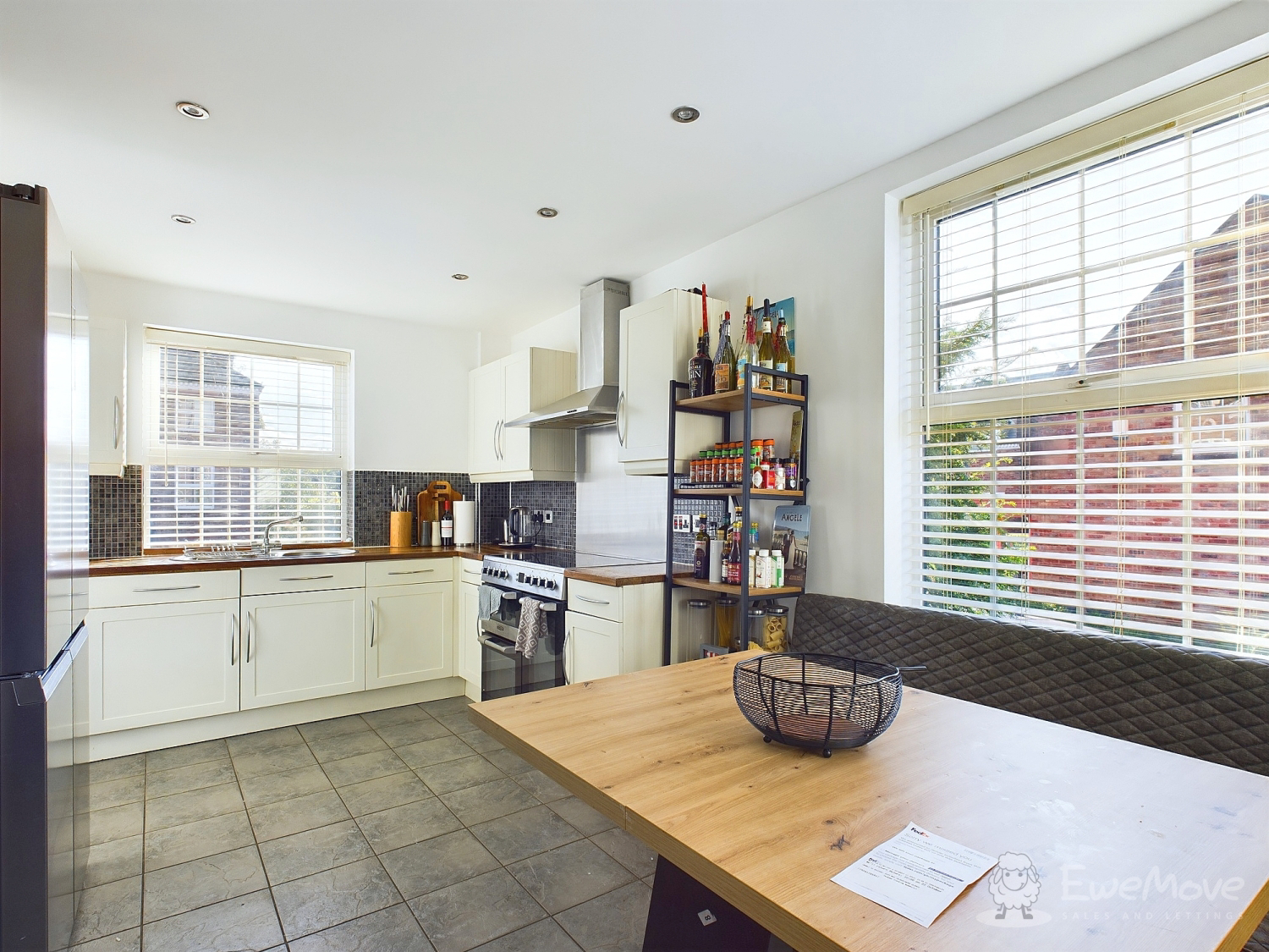 Woodland View, Hyde, photo 4