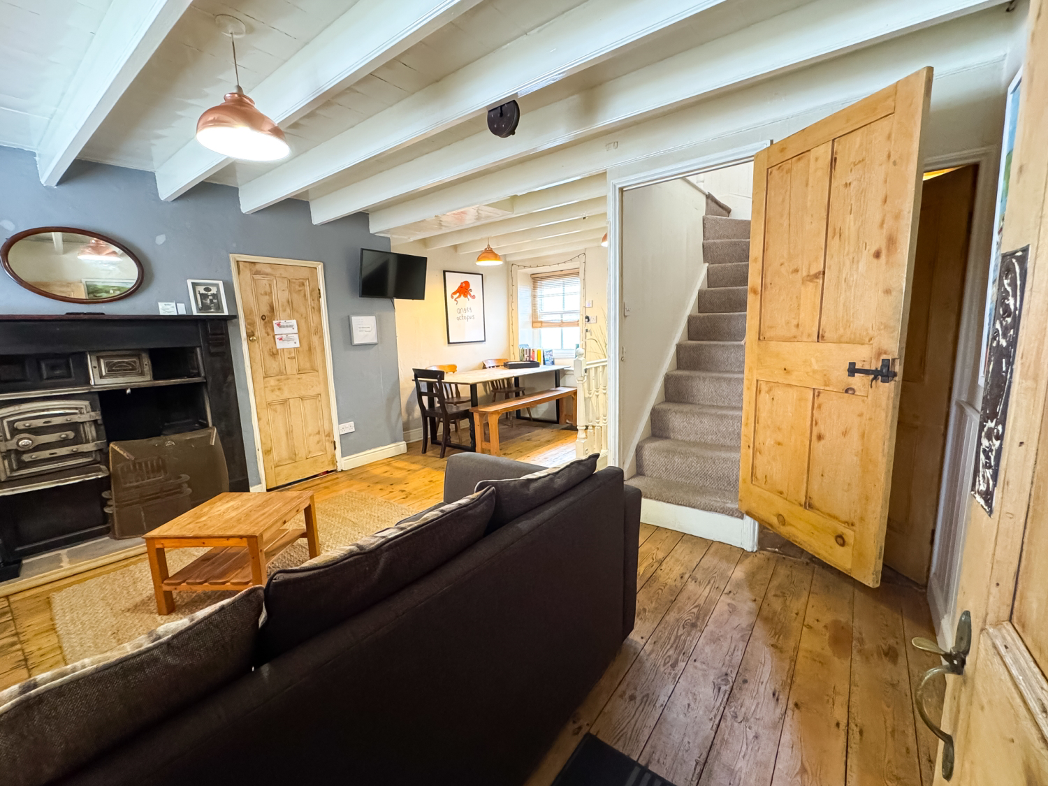 The Curious Crab, Barras Square, Staithes, Saltburn-by-the-Sea, TS13 5DF, photo 10