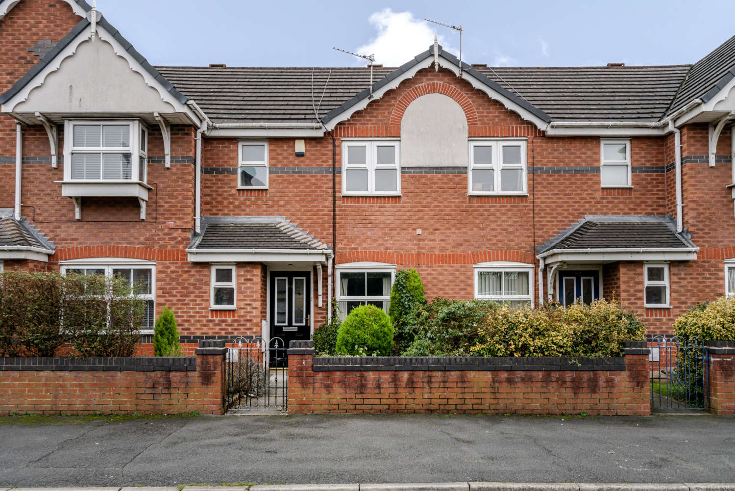 Gratrix Lane, Sale, M33