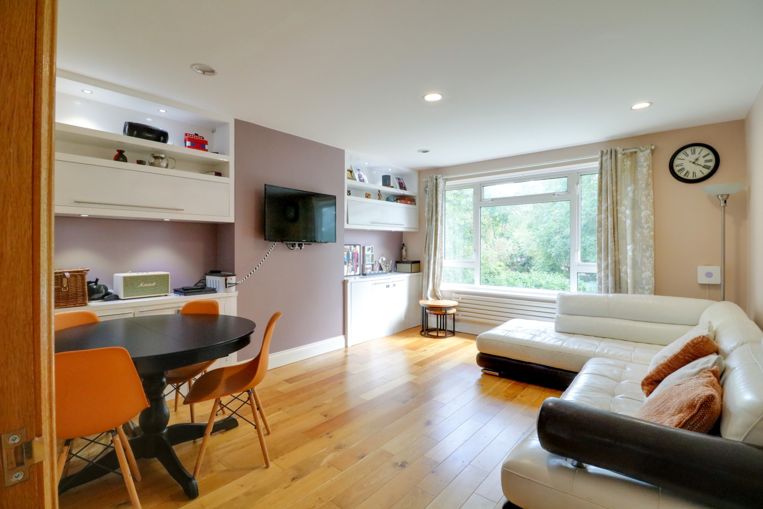 Holmdene, Holden Road, London, N12