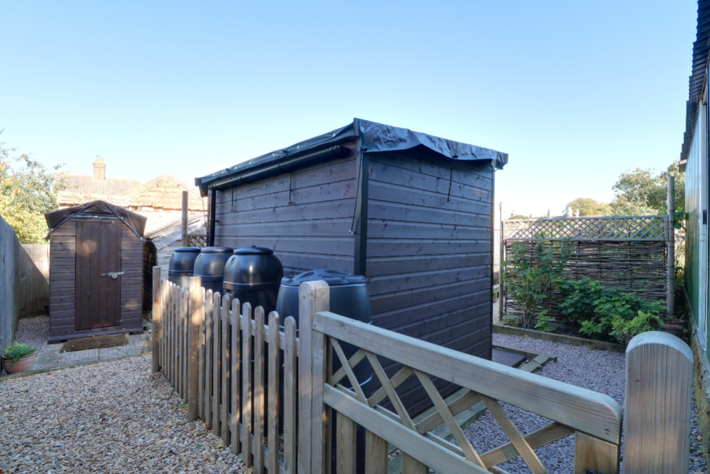 New Row, Bourne Road, Corby Glen, Grantham, Lincs, photo 19