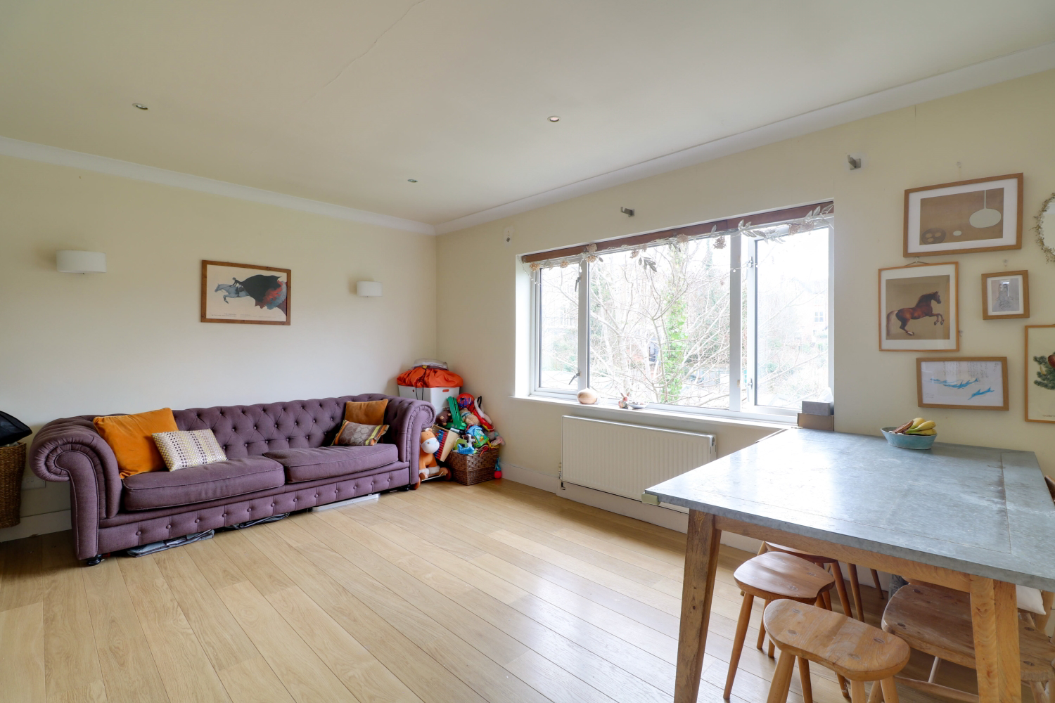 Woodside Court, Woodside Avenue, London, N12, photo 5