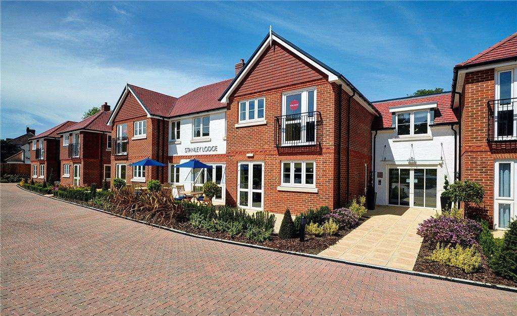 134 Great Tattenhams, Epsom KT18 5SF