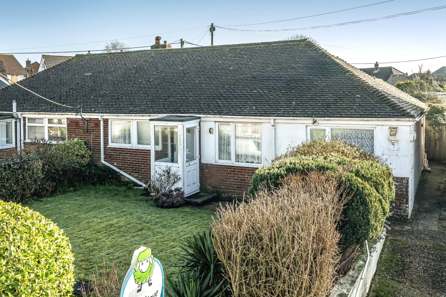Mill Lane, Hawkinge, CT18