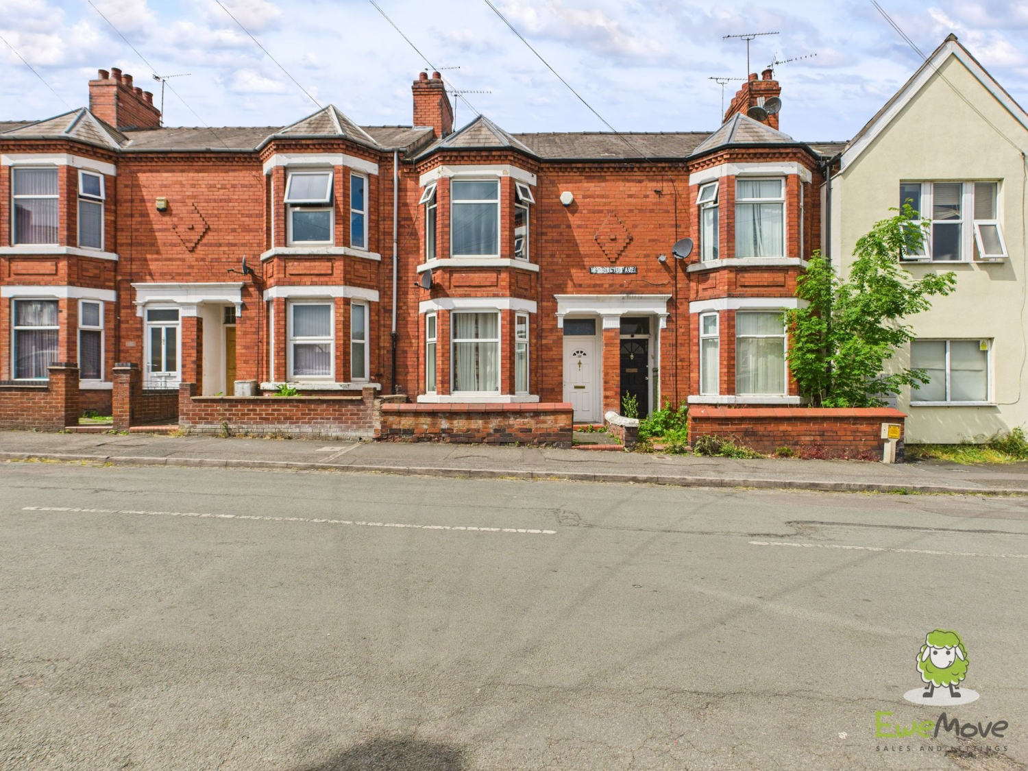Derrington Avenue, Crewe, Cheshire, CW2