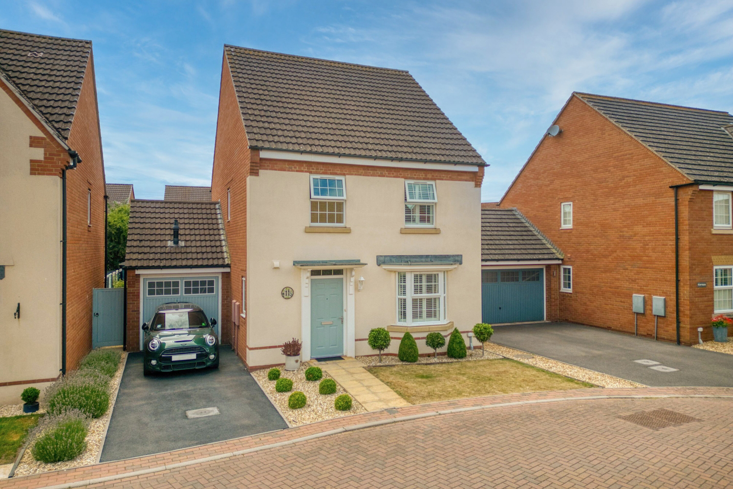 11 MEREDITH CLOSE, CREECH ST. MICHAEL, TAUNTON