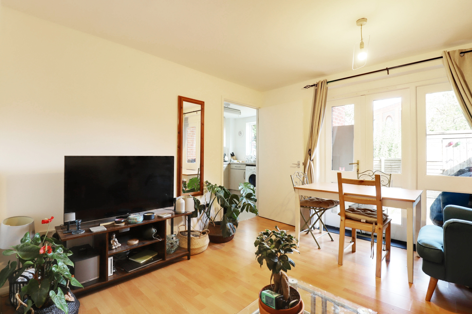 Henry House, Styles Gardens, London SW9 7UJ, photo 3