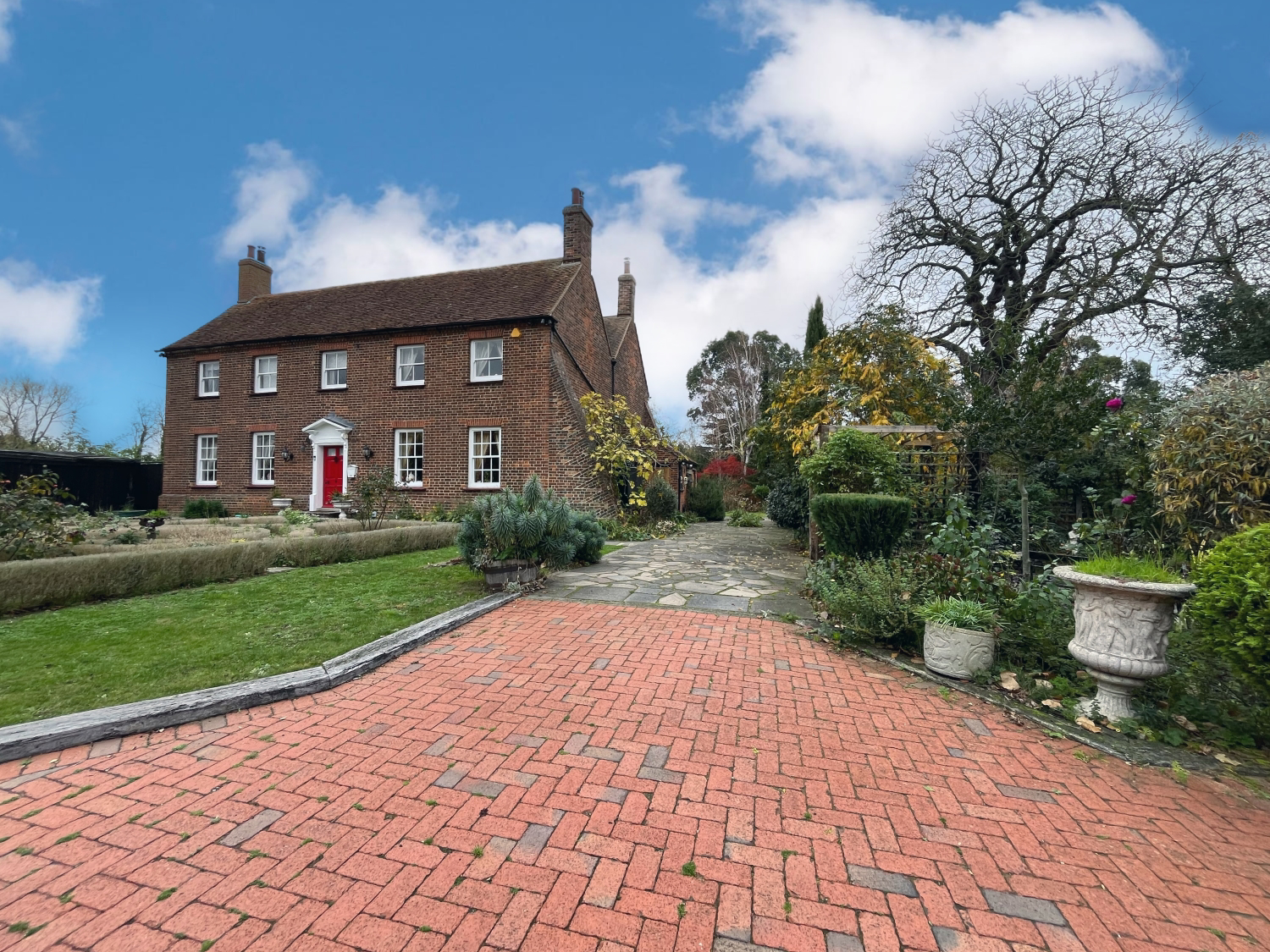 Barrow Hall Road, Little Wakering, Southend on Sea, Essex, SS3 0QS
