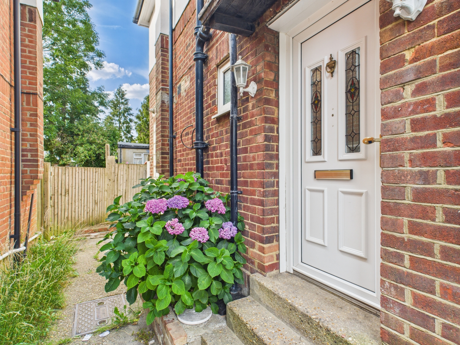 16 Pursley Road, London