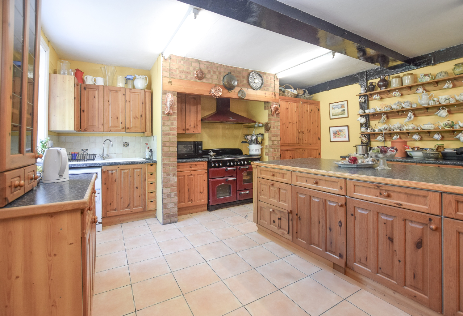 Barrow Hall Farmhouse, Barrow Hall Road, Little Wakering, Southend on Sea, Essex, SS3 0QS, photo 9