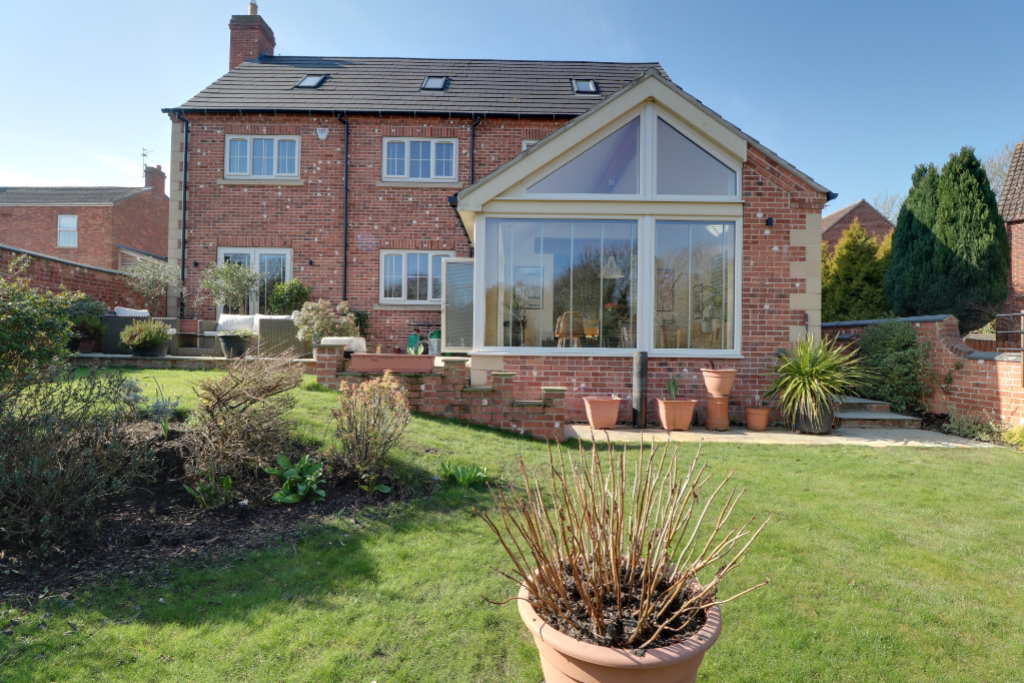 Witham View, Colsterworth, Lincs, photo 26