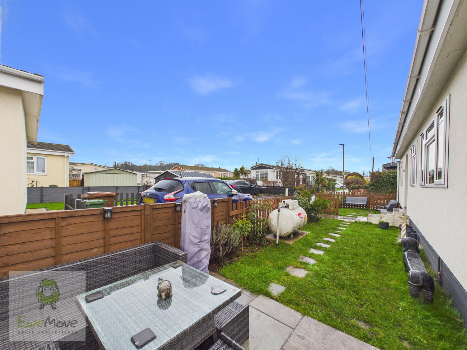Larch Crescent, Hoo Marina Park, Rochester ME3 9TQ, photo 13