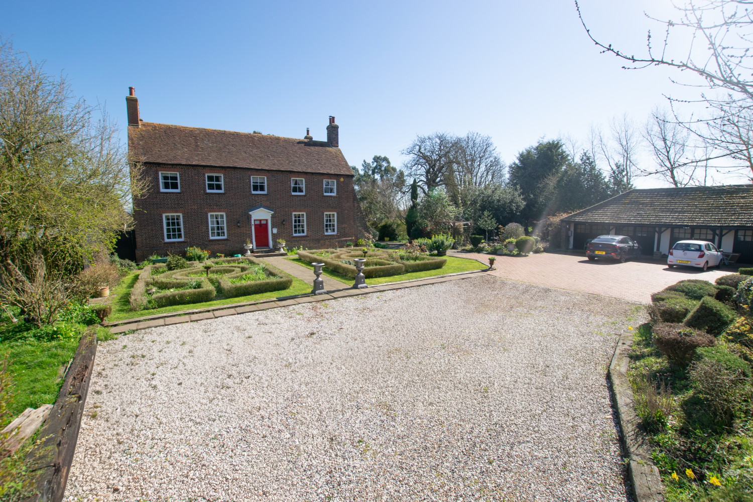 Barrow Hall Farmhouse, Barrow Hall Road, Little Wakering, Southend on Sea, Essex, SS3 0QS, photo 16