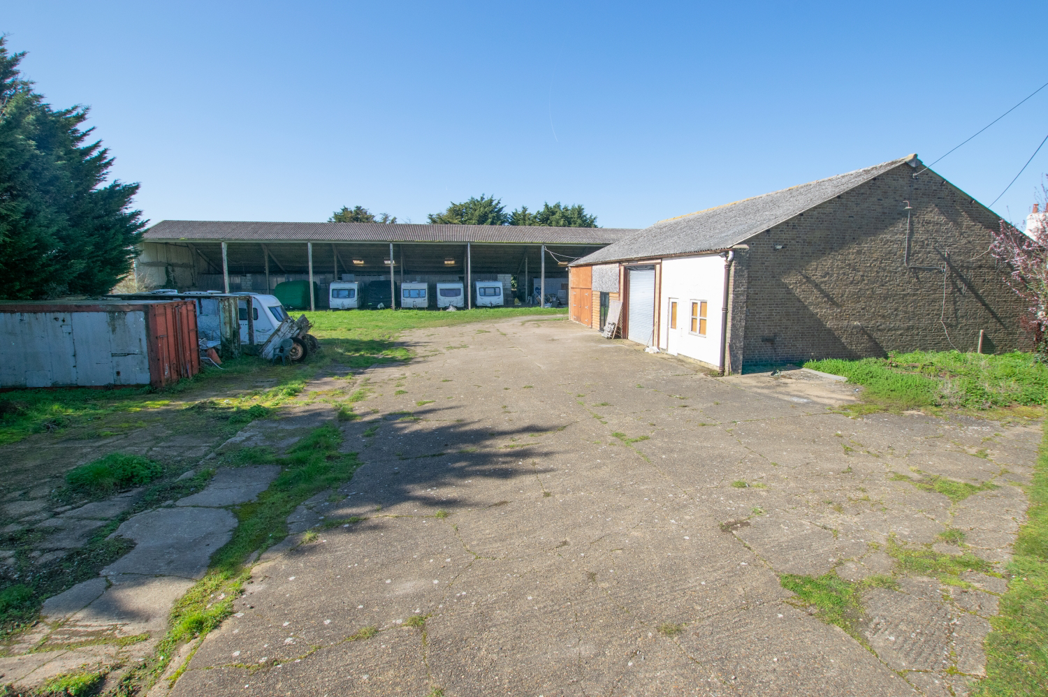 Barrow Hall Farmhouse, Barrow Hall Road, Little Wakering, Southend on Sea, Essex, SS3 0QS, photo 31