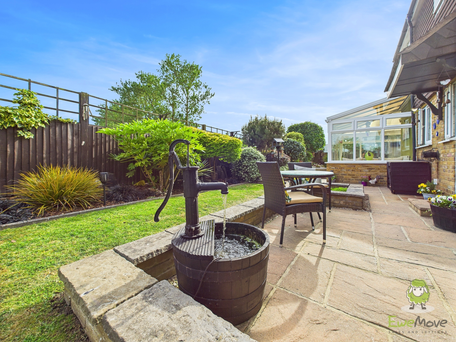 Lee Green Cottages, Town Road, Cliffe Woods, Rochester, Kent, ME3 8EU, photo 52