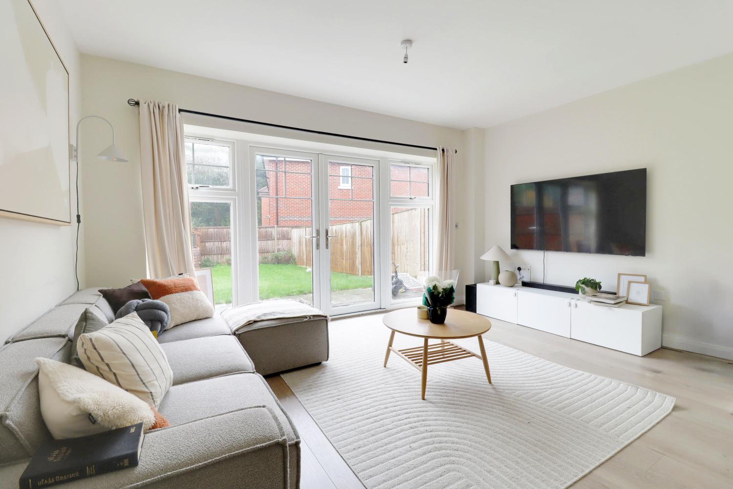 Broadleaf Place, photo 3