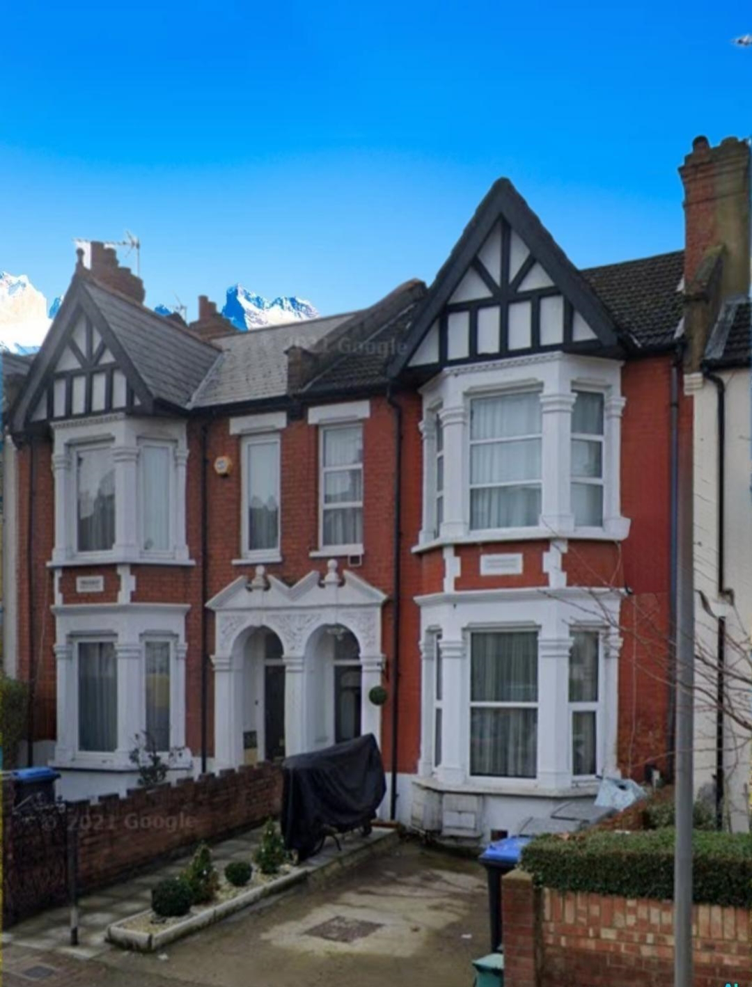 St. Johns Avenue, London, NW10