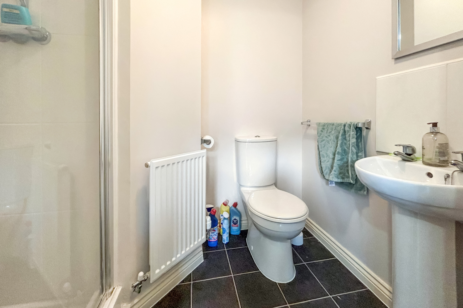 Wharton Crescent, Beeston, Nottingham, Nottinghamshire, NG9, photo 12