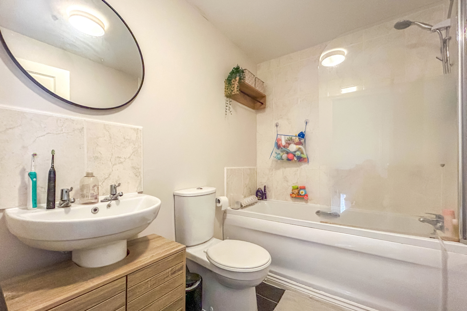 Wharton Crescent, Beeston, Nottingham, Nottinghamshire, NG9, photo 7