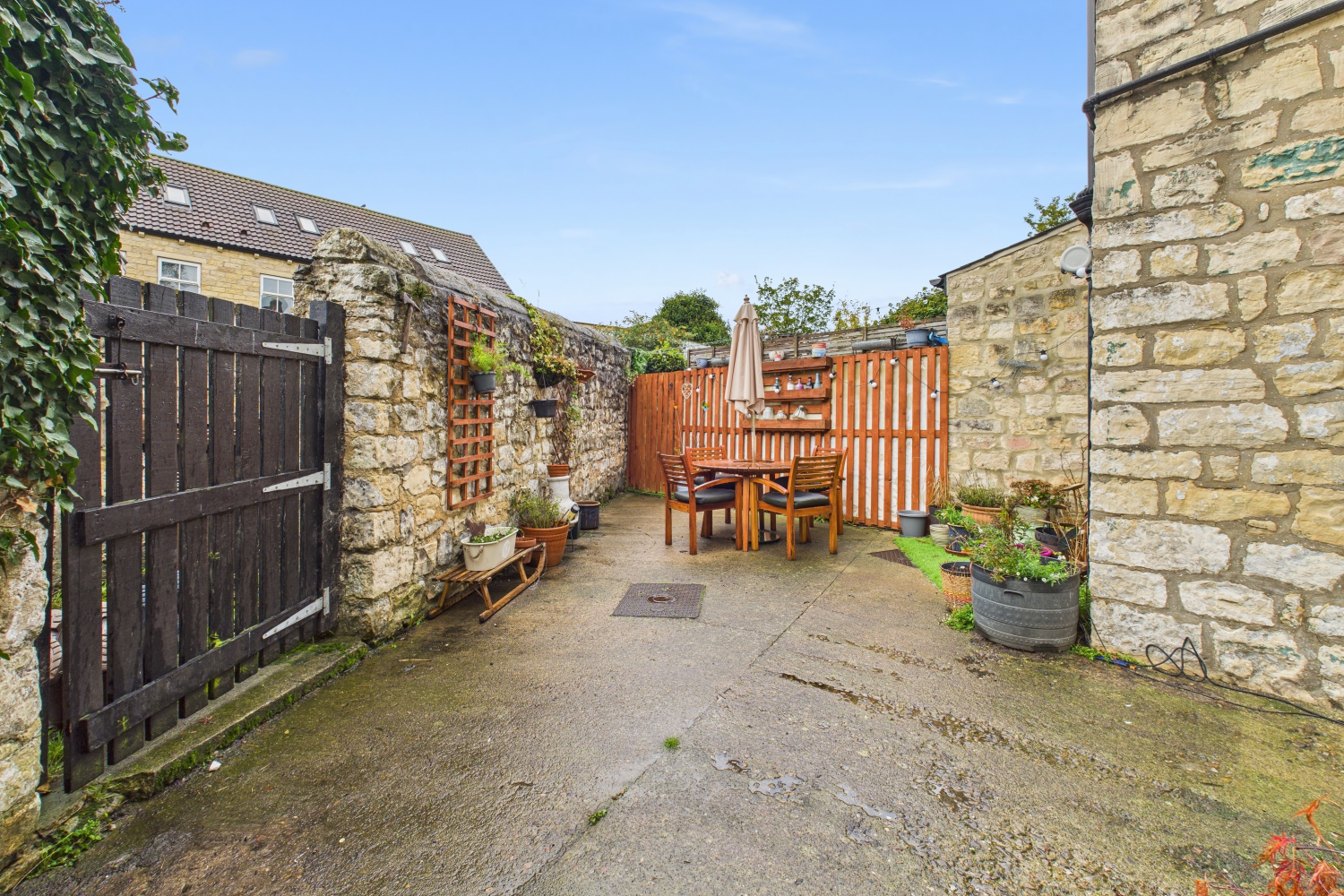 Chapel Street, Tadcaster, North Yorkshire, LS24 9AS, photo 17