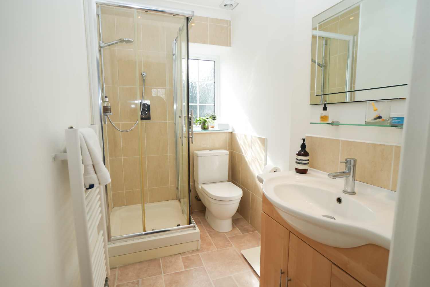 Vicarage Court, Egham, TW20 8NS, photo 16