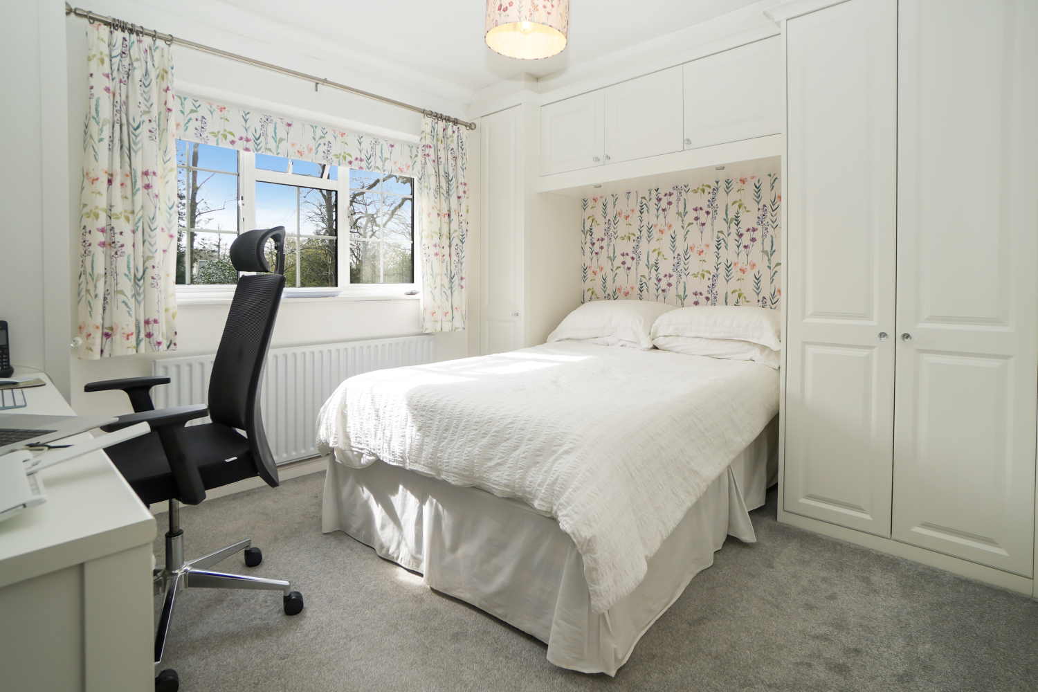 Vicarage Court, Egham, TW20 8NS, photo 17