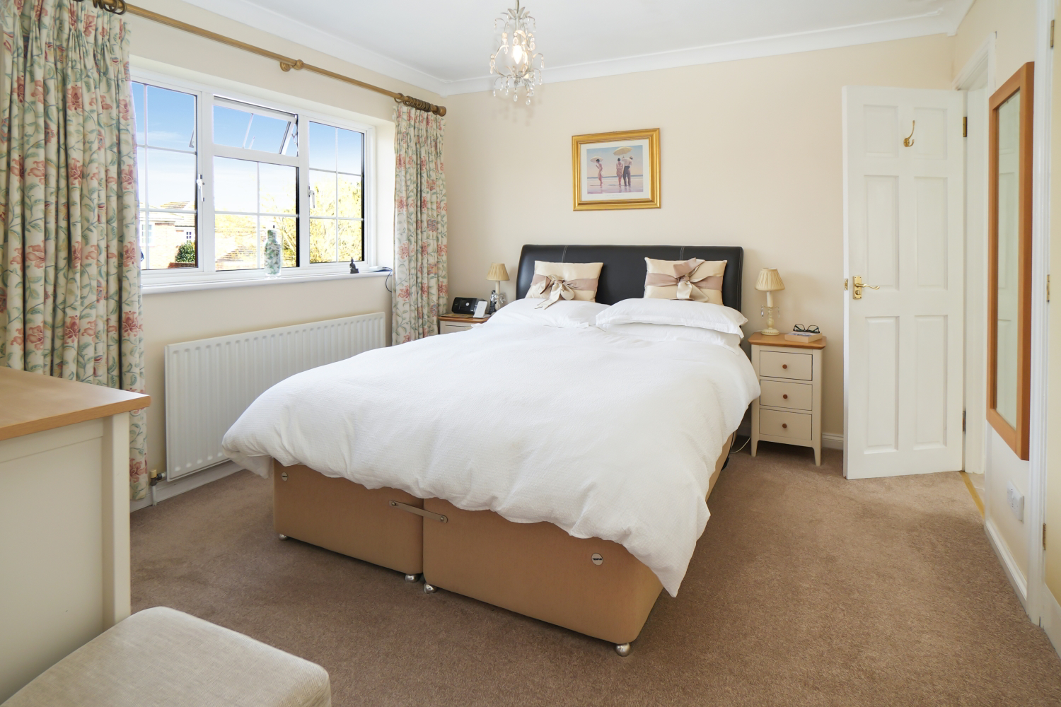 Vicarage Court, Egham, TW20 8NS, photo 14