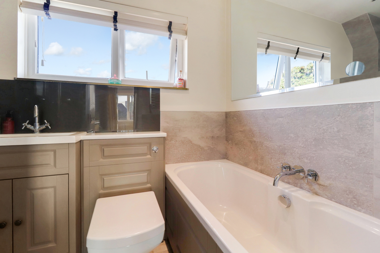 42 Woodbridge Hill, Guildford, photo 12