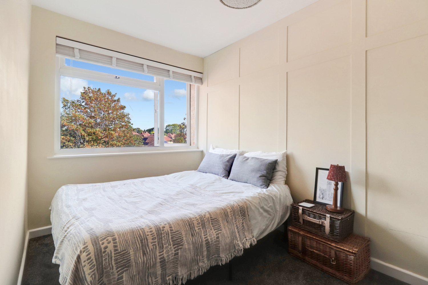 42 Woodbridge Hill, Guildford, photo 10