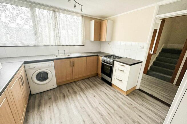 Millard Close, Basingstoke, Hampshire, RG21, photo 3