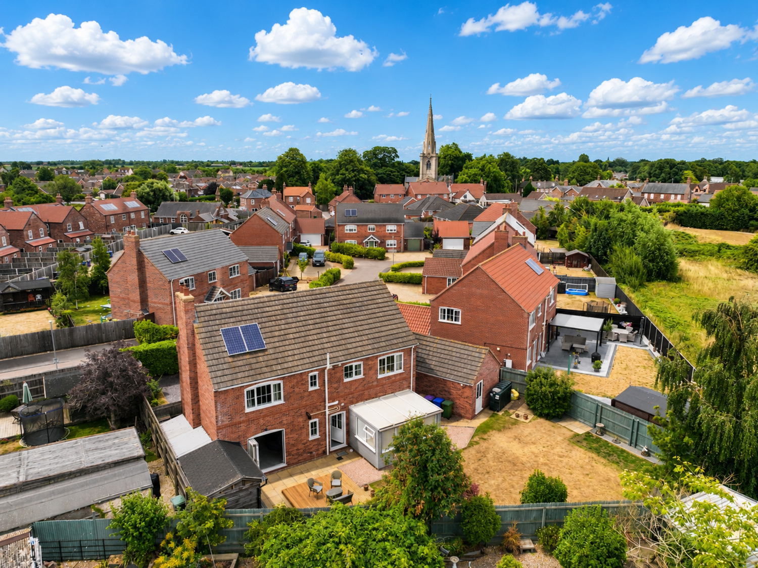 2 TOWER GARDENS, SUTTERTON, BOSTON, photo 2