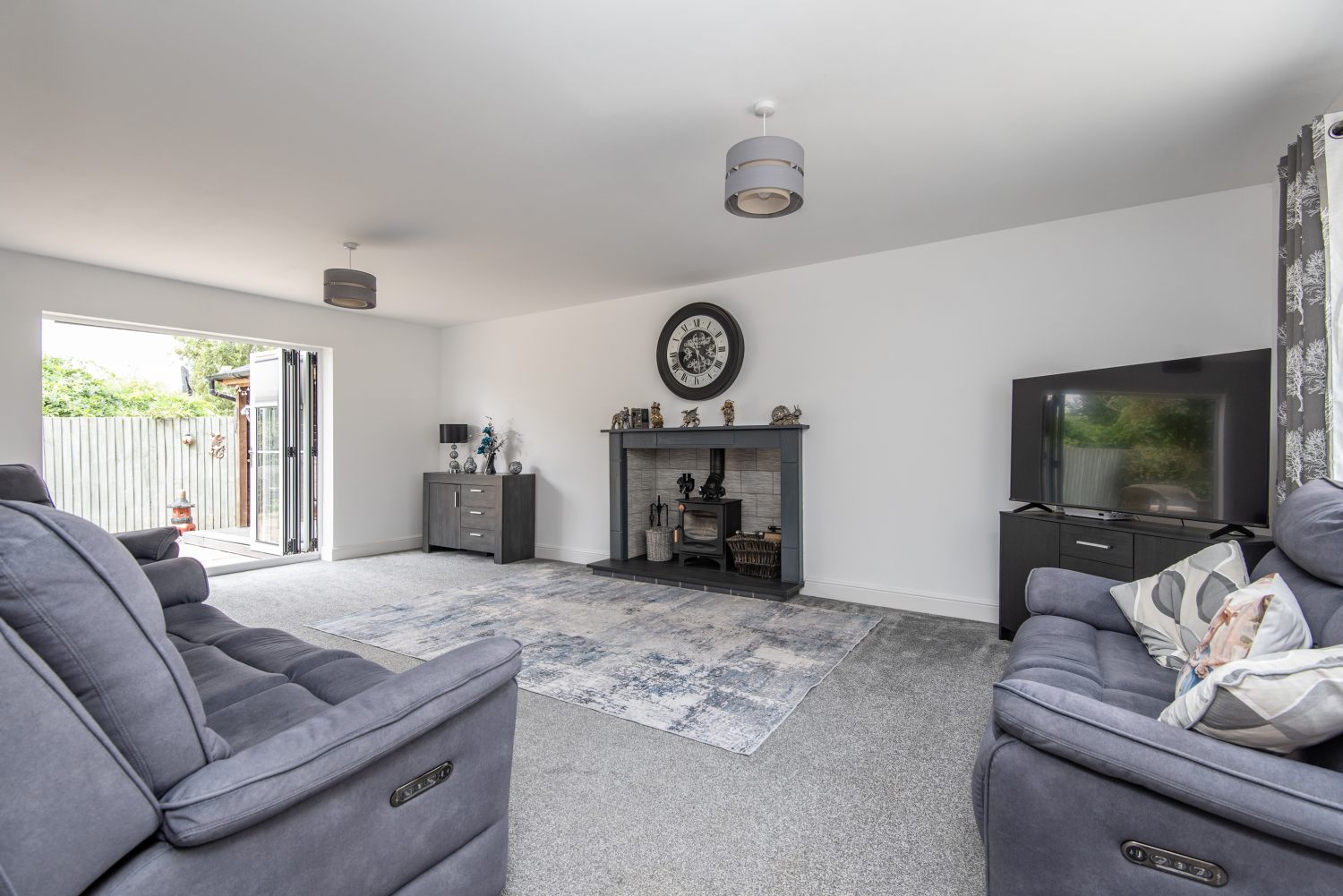 2 TOWER GARDENS, SUTTERTON, BOSTON, photo 4