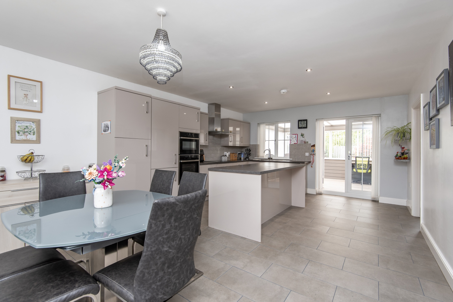 2 TOWER GARDENS, SUTTERTON, BOSTON, photo 3