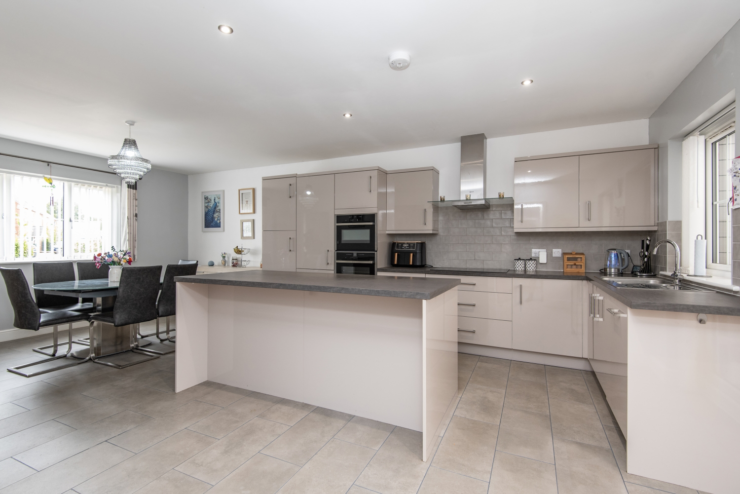 2 TOWER GARDENS, SUTTERTON, BOSTON, photo 8