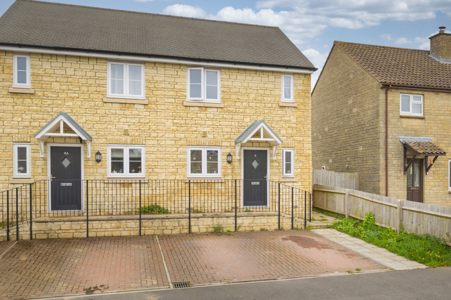 Bendy Bow, Oaksey, Malmesbury, Wiltshire, SN16