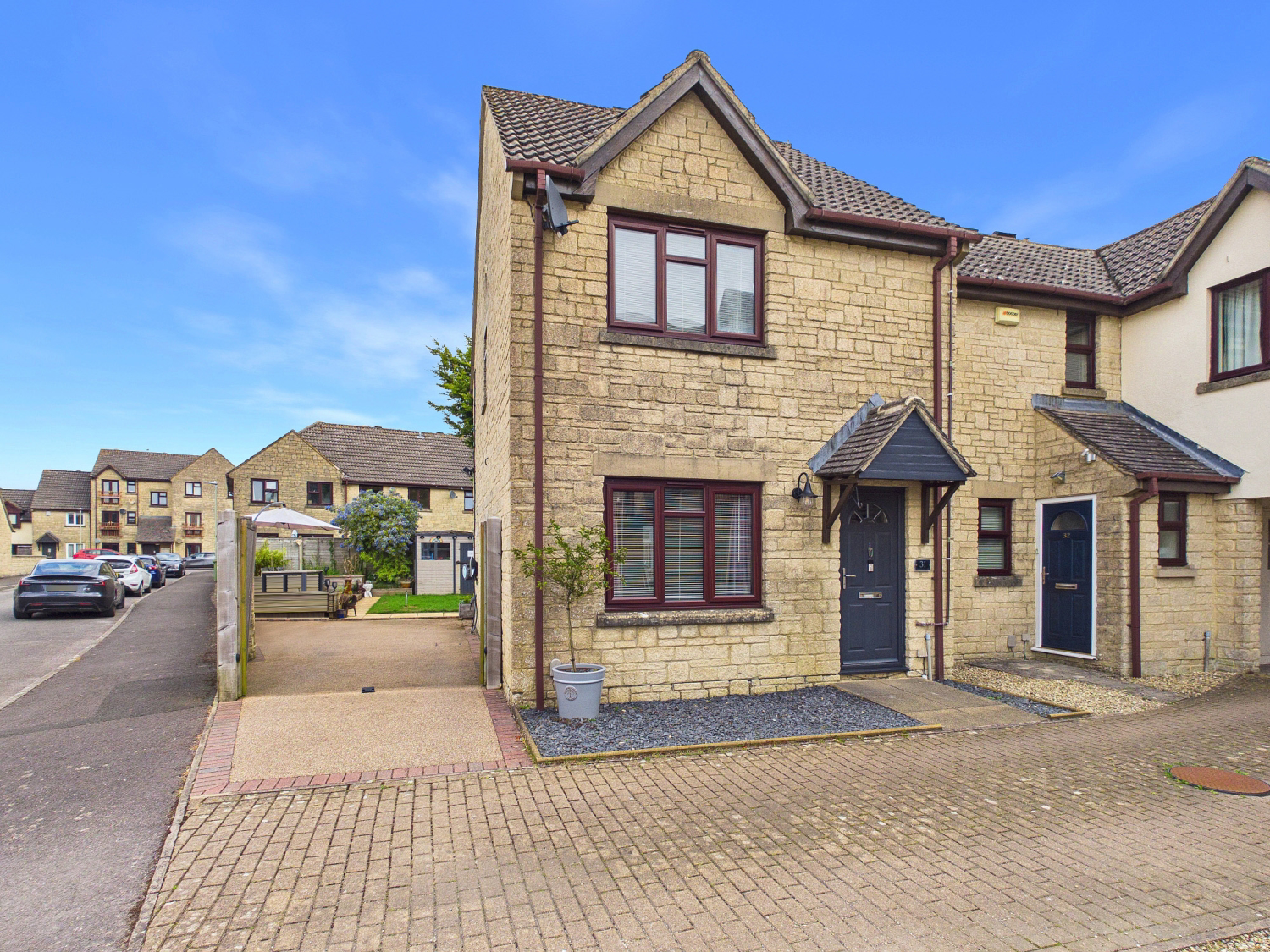 Woodhouse Close, Cirencester