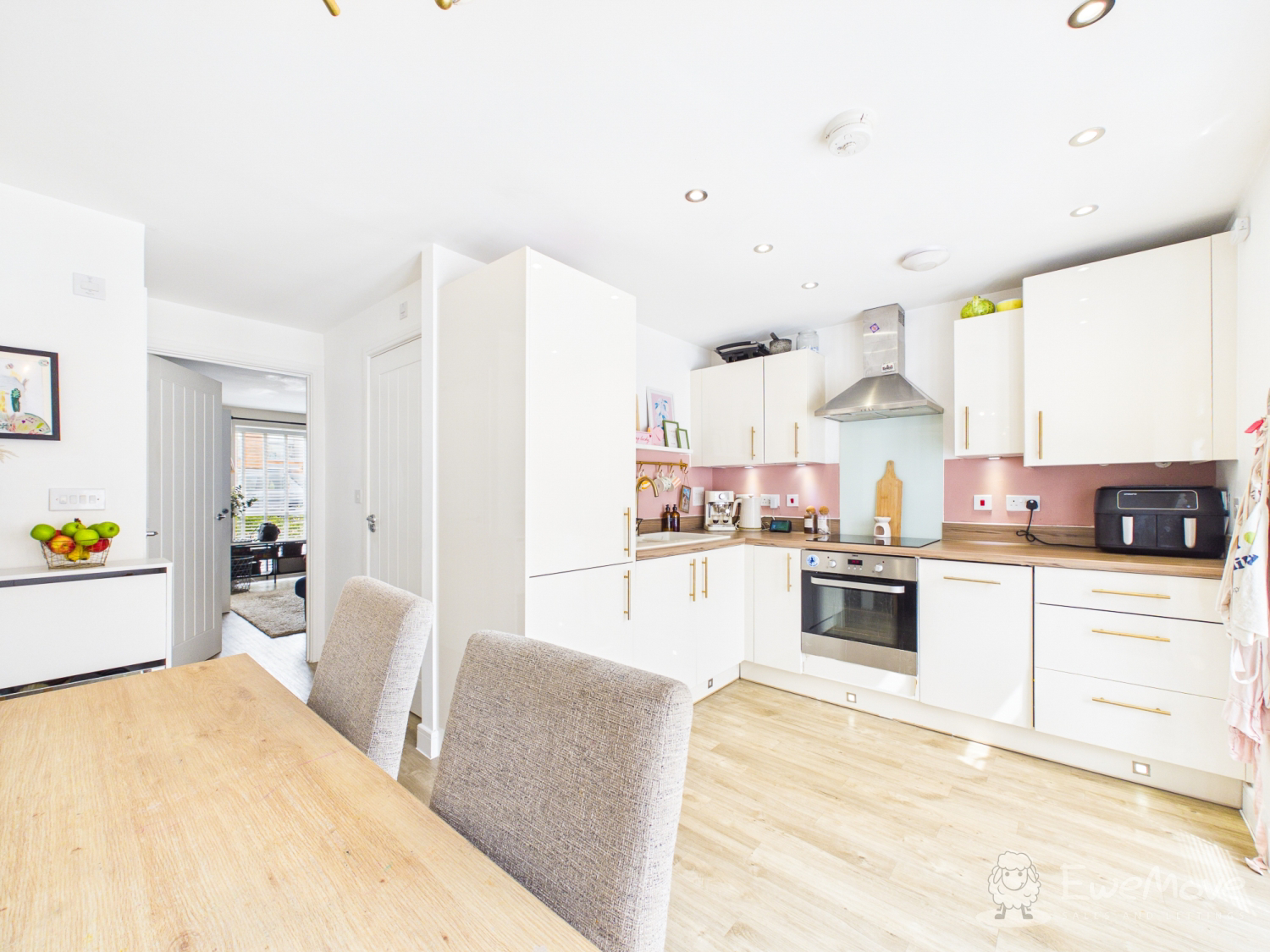 CHIEFTAIN STREET, BORDON, GU35, photo 3