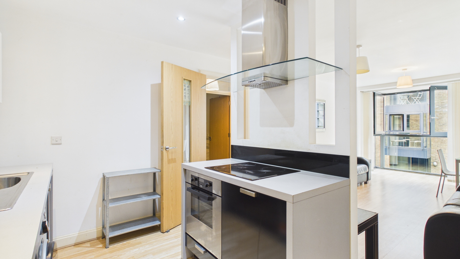Apartment 148 Southside, St. John's Walk, Birmingham, photo 8