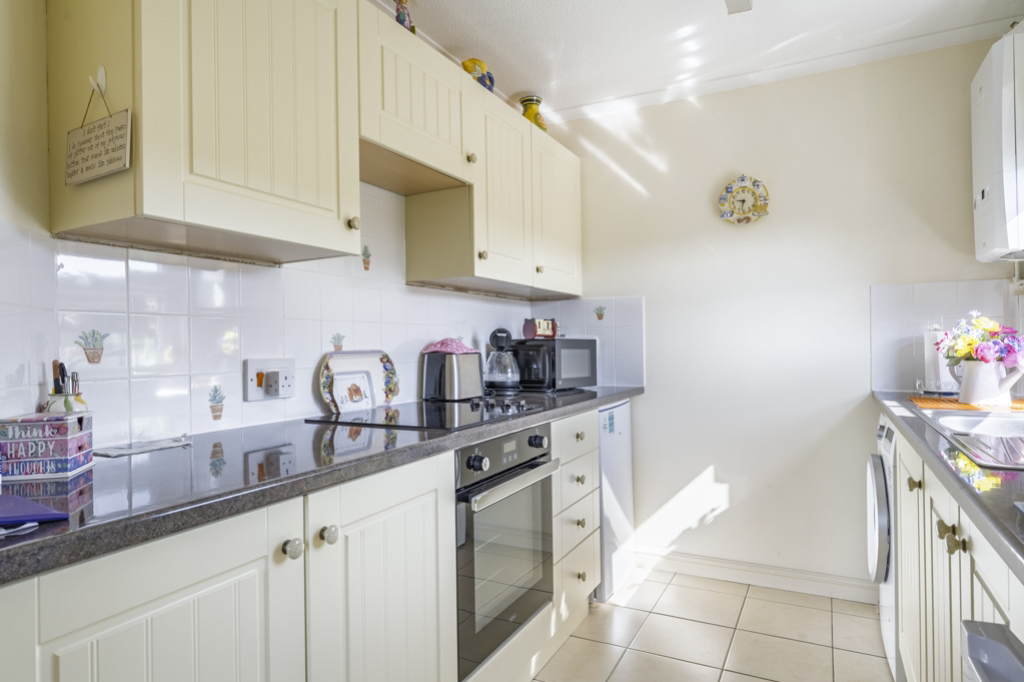 Orchard Court Arches Lane, Malmesbury, Wiltshire, SN16, photo 3