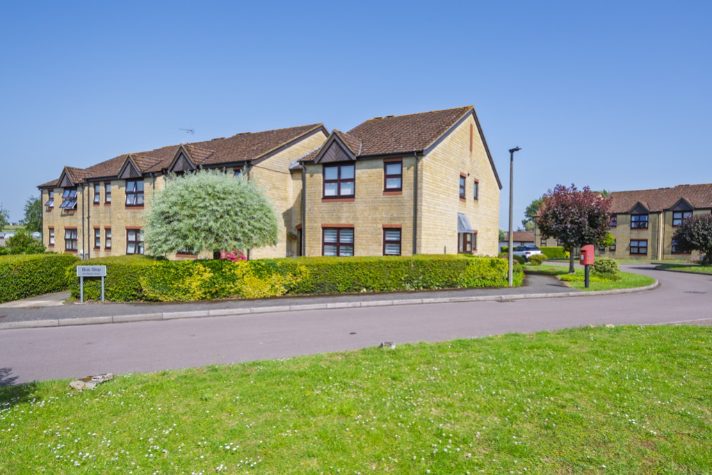 Orchard Court Arches Lane, Malmesbury, Wiltshire, SN16, photo 12