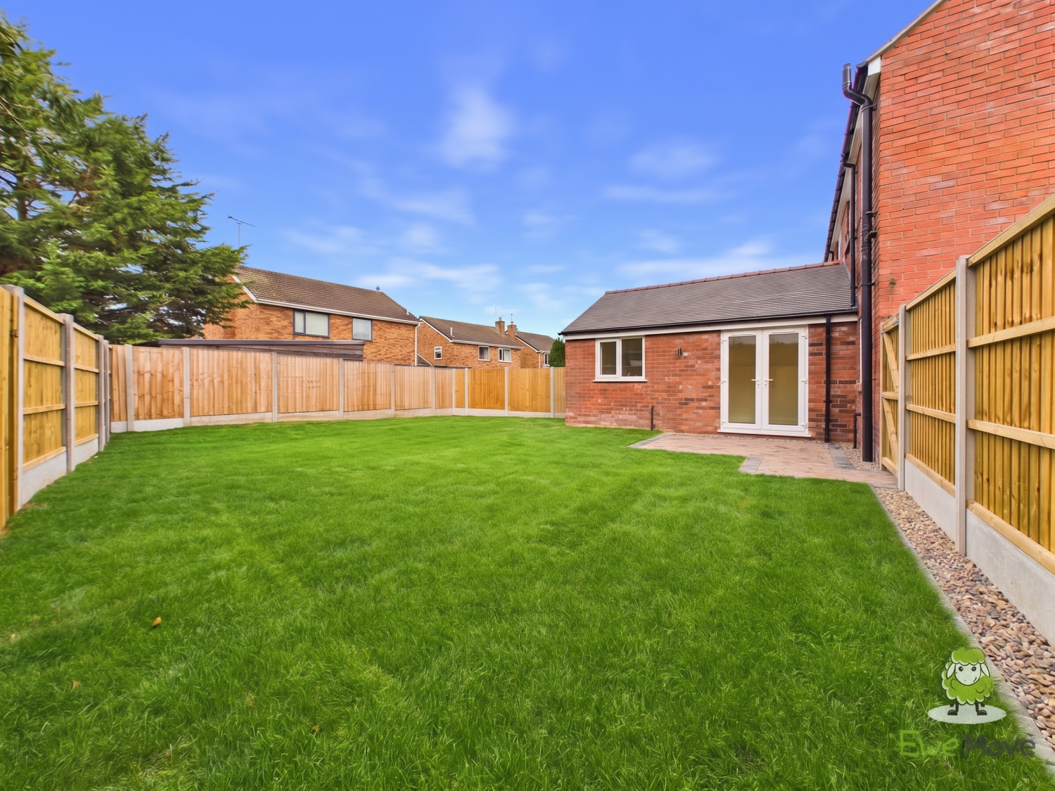 1 Sunny View Holt Road, Cross Lanes, Wrexham, photo 13