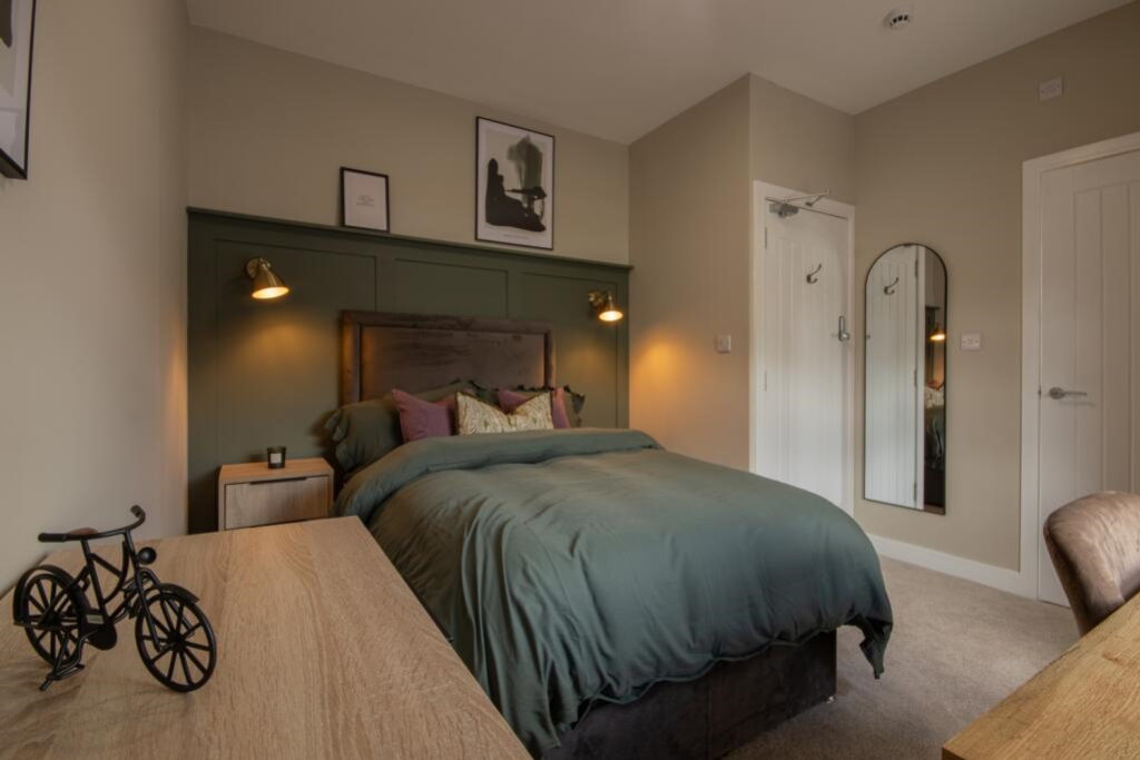 Room 3 5 Trafalgar Road, Beeston, Nottingham, photo 2