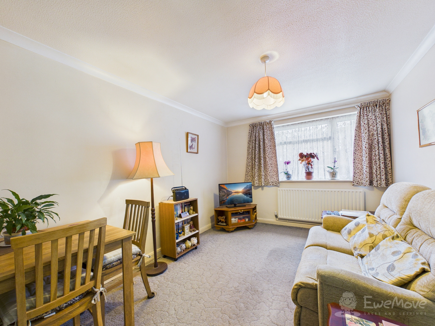 WELLINGTON AVENUE, WHITEHILL, BORDON, HAMPSHIRE, GU35, photo 2